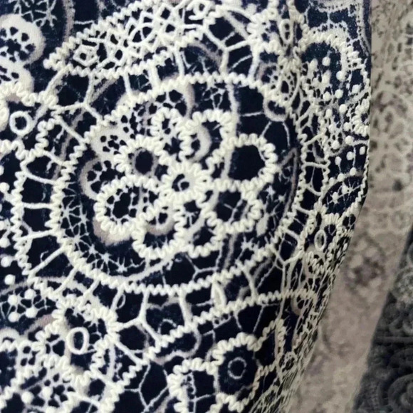 Exclusive One Blue Tank 3x - Picture 2 of 4